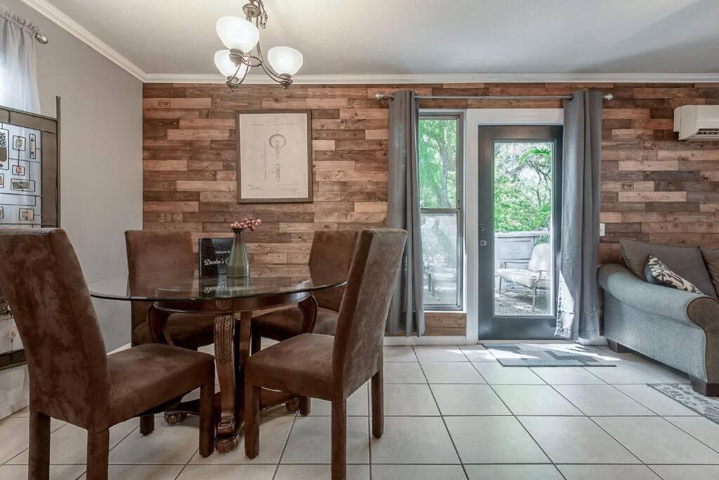 Dexters Cottage Near Downtown And Cafes تامبا المظهر الخارجي الصورة